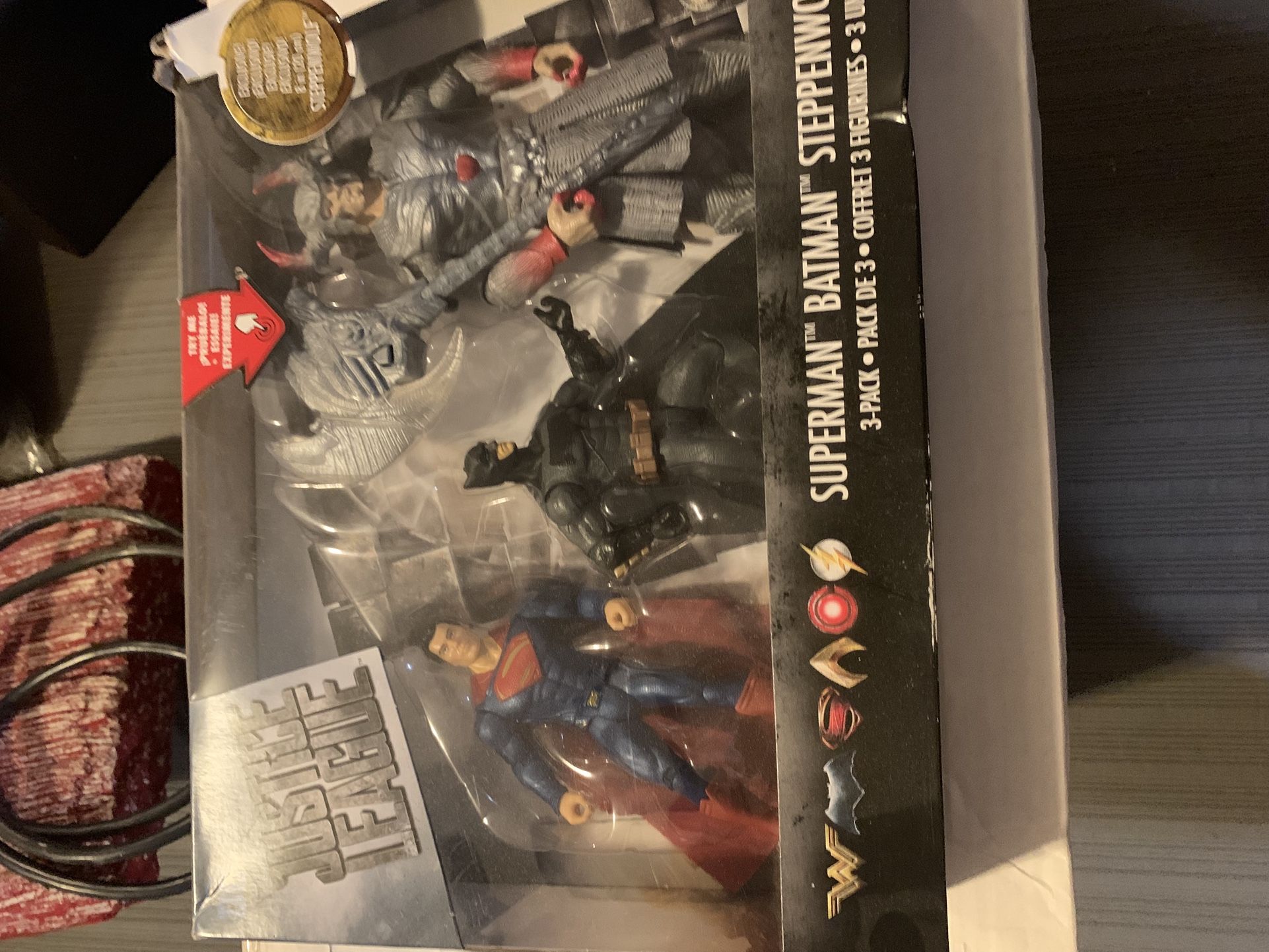 Justice League Unlimited Action Figurines