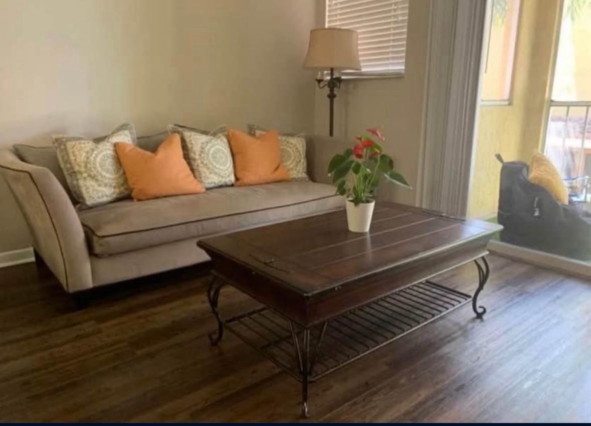 Coffee table $100