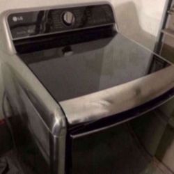 LG 9.0 cu ft Mega LARGE Capacity Electric TurboSteam Dryer (normally $1600 plus tax selling $875)