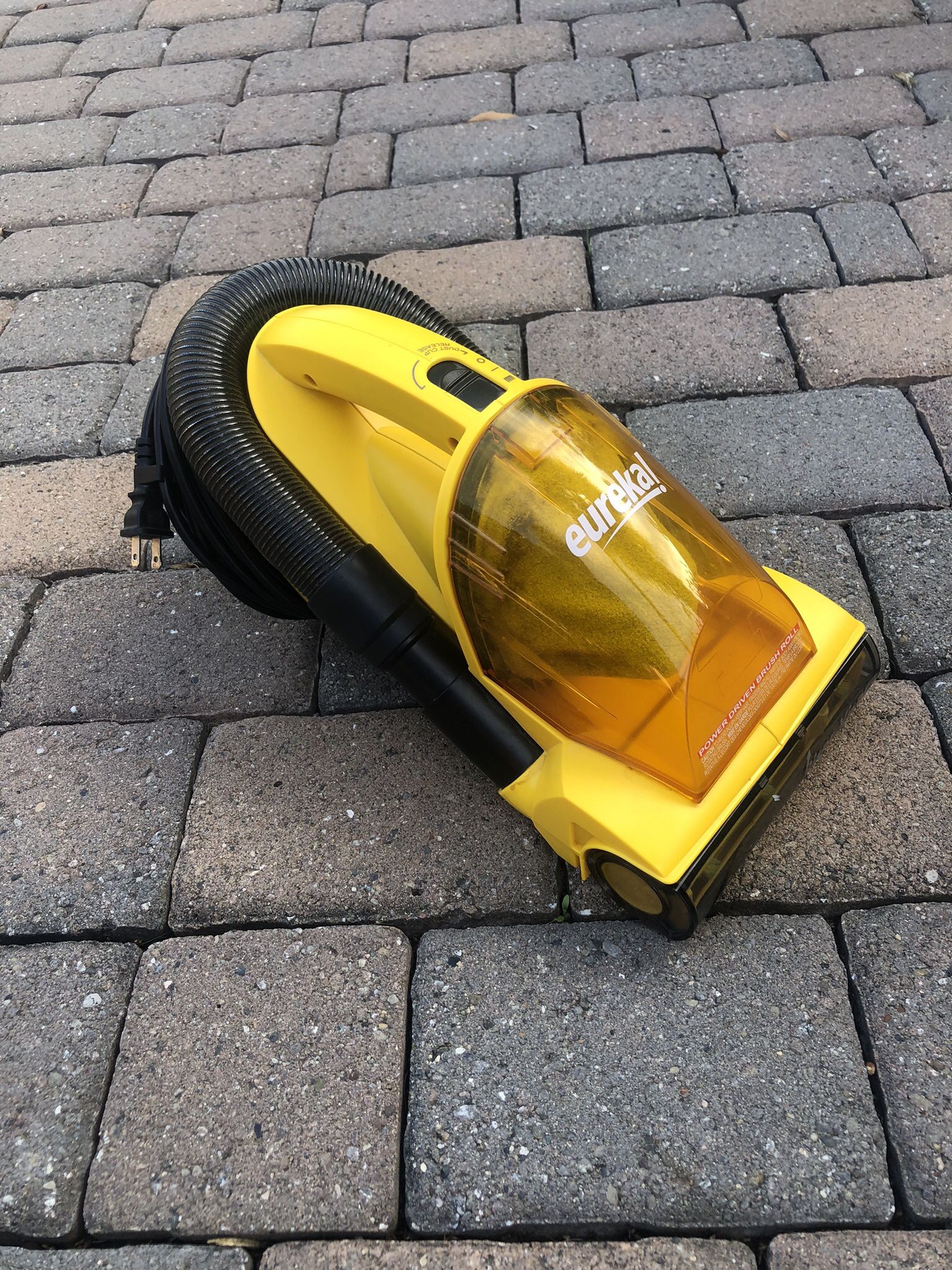 Eureka EasyClean Light Weight Handheld Vacuum Cleaner