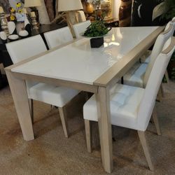 Table + 6 Chairs in White/Natural Color New