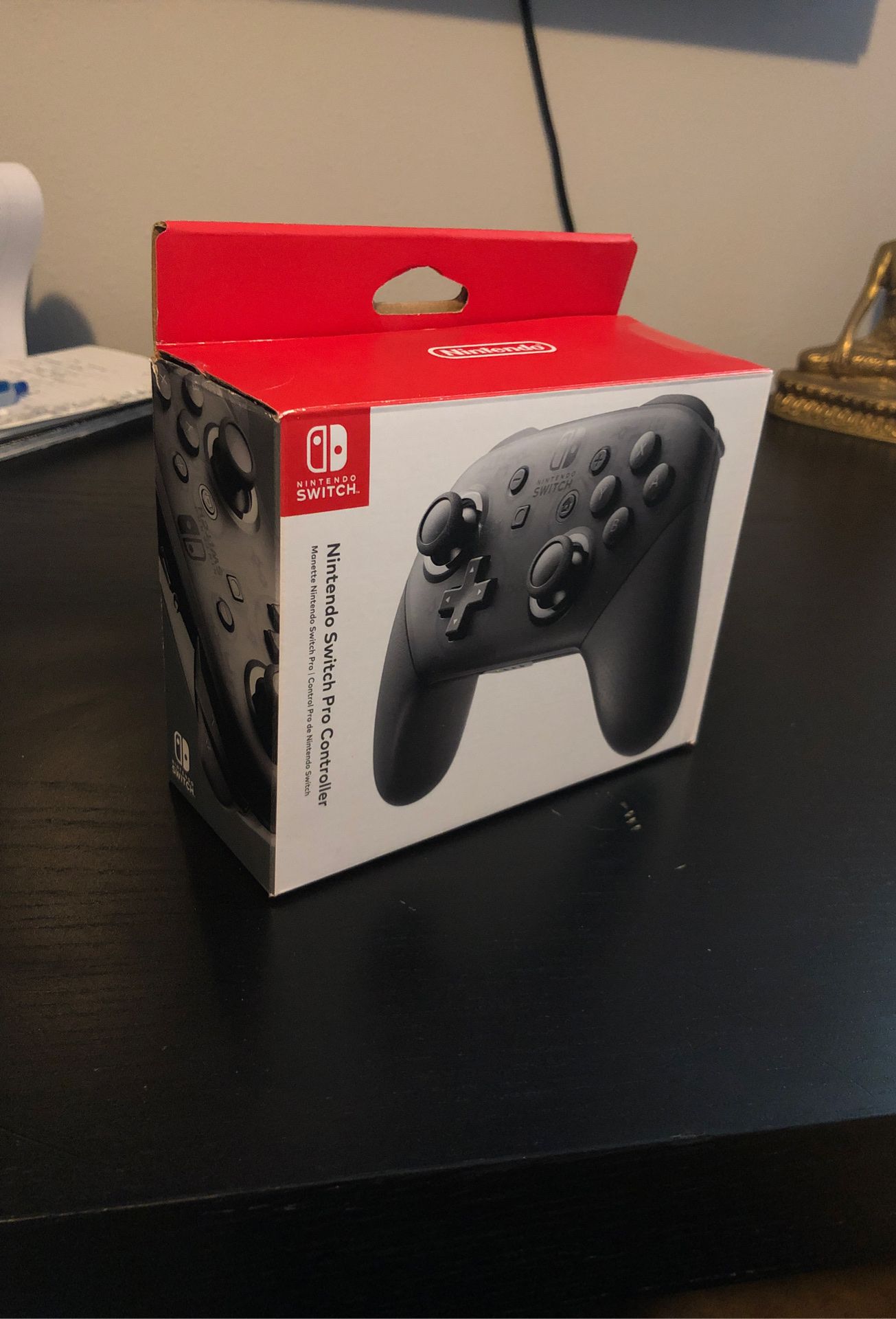 Used once Nintendo switch Pro Controller