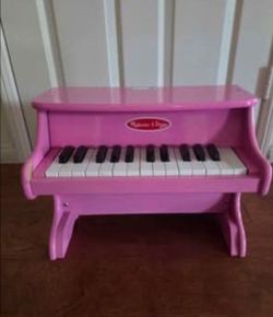 Melissa & Doug Learn-to-Play Pink Piano With 25 Keys