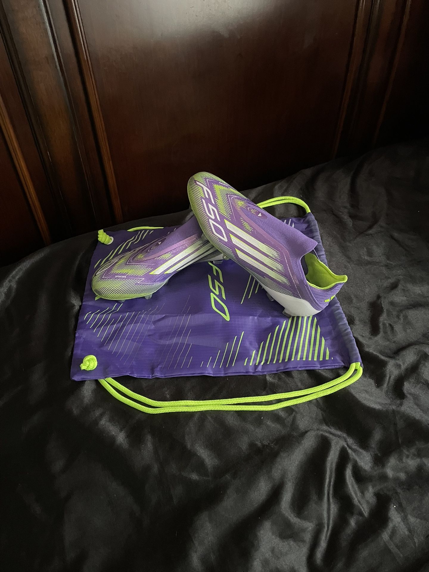 adidas F50 Elite Laceless FG Soccer Cleats