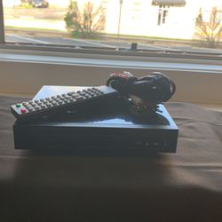Dvd Player, Including Remote And Cords