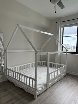 Toddler Montessori White Bed Frame