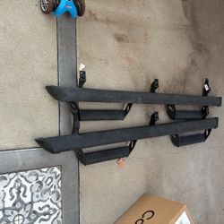 Predator Tube Steps For Toyota