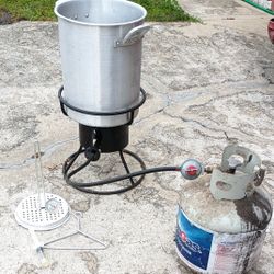 30 quart deep fryer !!