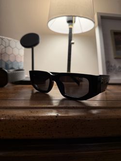 Black Sunglasses P