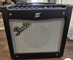 Fender Mustang II Amp