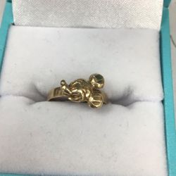 Gold Ring 