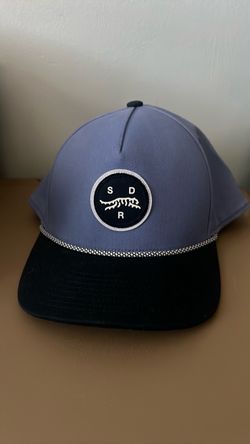 Sunday Red golf hat