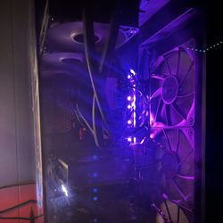 Gaming/Streaming  custom built pc (READ DESCRIPTION)