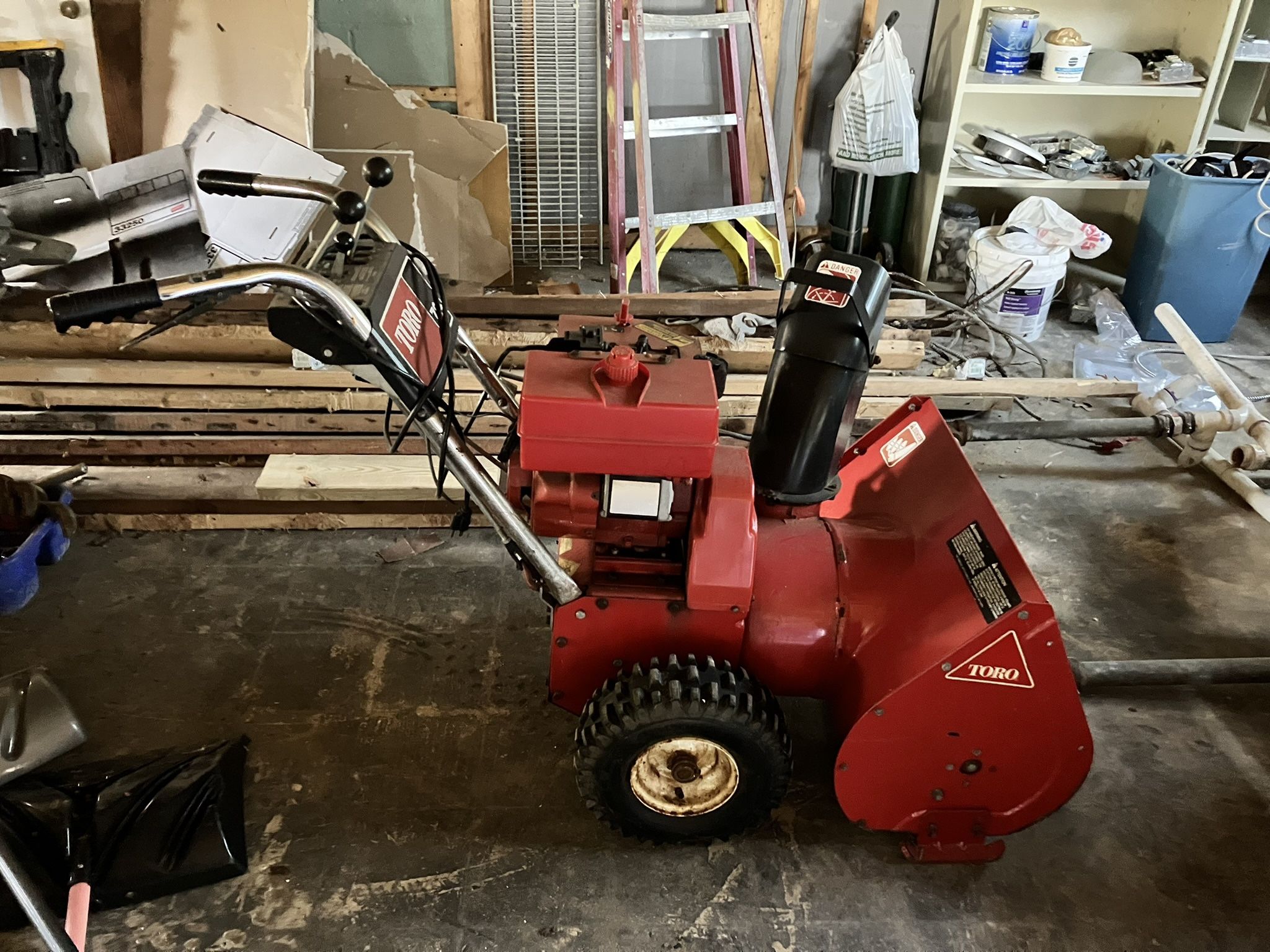 Toro Snow Thrower