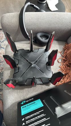 Barely used TP-LINK Achor GX90 Gaming router for sale