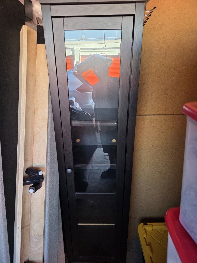 Nice Cabinet /glass Door 