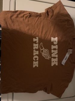 Pink VS cropped graphic tshirt (S)