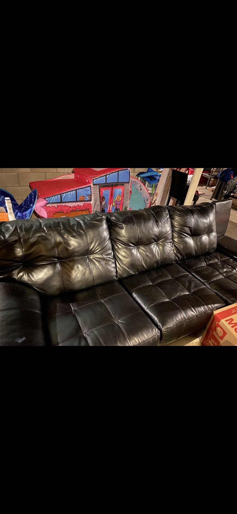 Black L Shaped Sectional With Pull Out Bed 