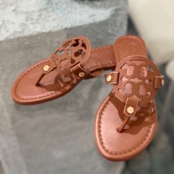 Tory Burch Brown Leather ( Different Sizes)