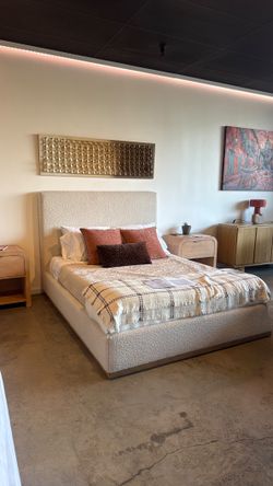 RH Style Bed | Boucle Platform Bed | Solid Wood Trim | Queen & King