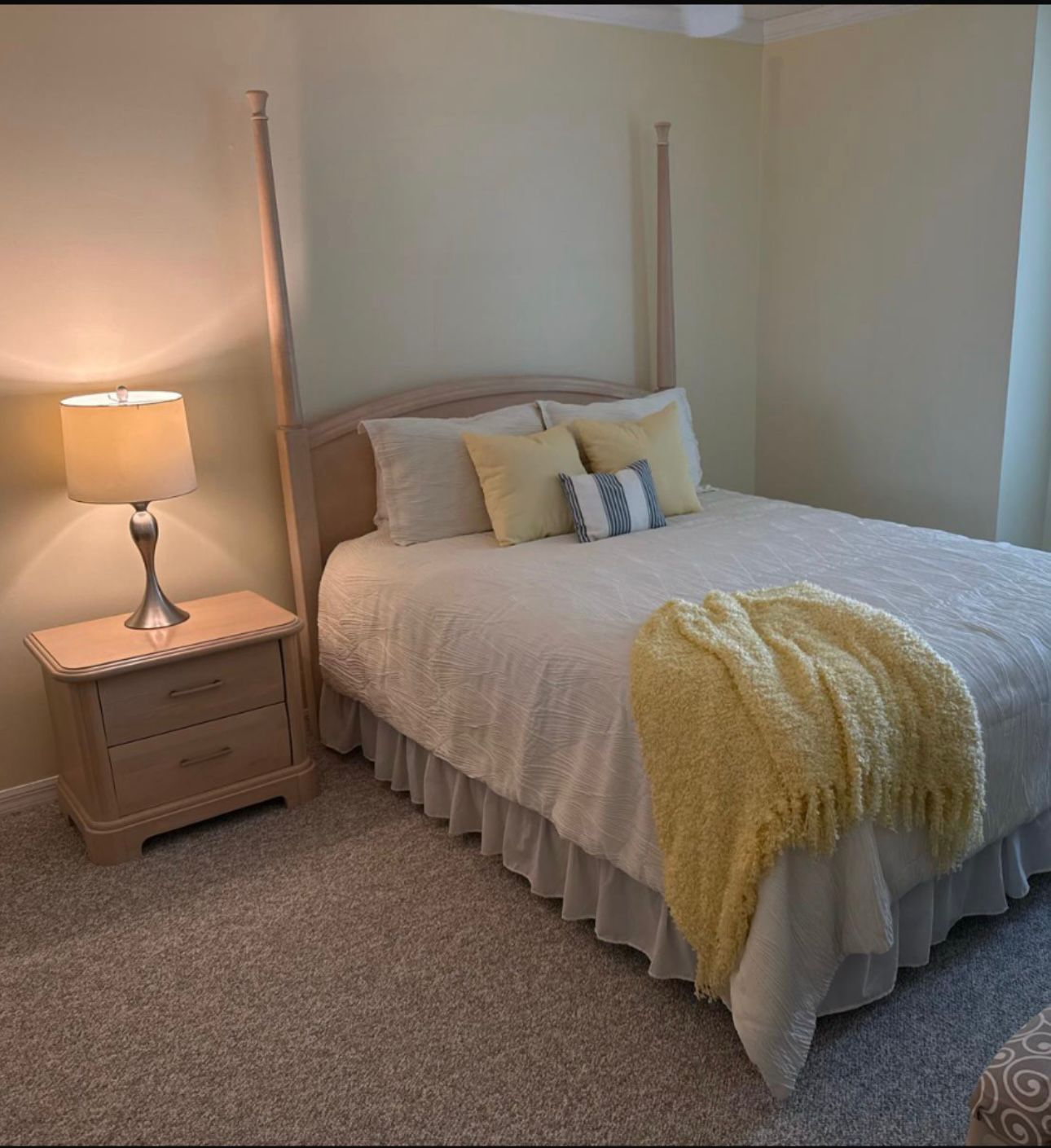 Beautiful Queen Bedroom Set
