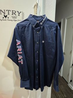 Ariat Button Down Shirt Mens MEDIUM Navy Blue American Flag Sleeve Logo Western