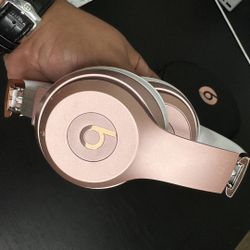 Pink Beats Solo 3