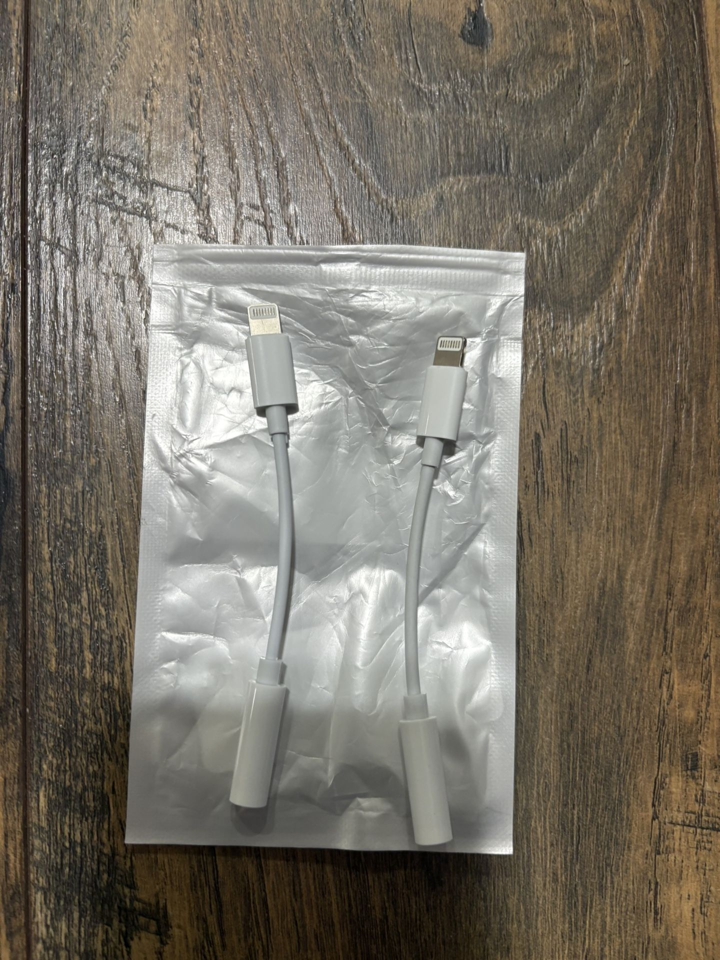 Lightning to 3.5 mm Headphone Jack Adapter for iPhone