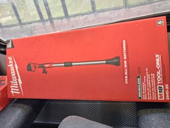 MILWAUKEE M18  Bush less Stick Transfer Pump tool only 2940-20