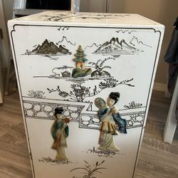 Vintage Chinese Side table 