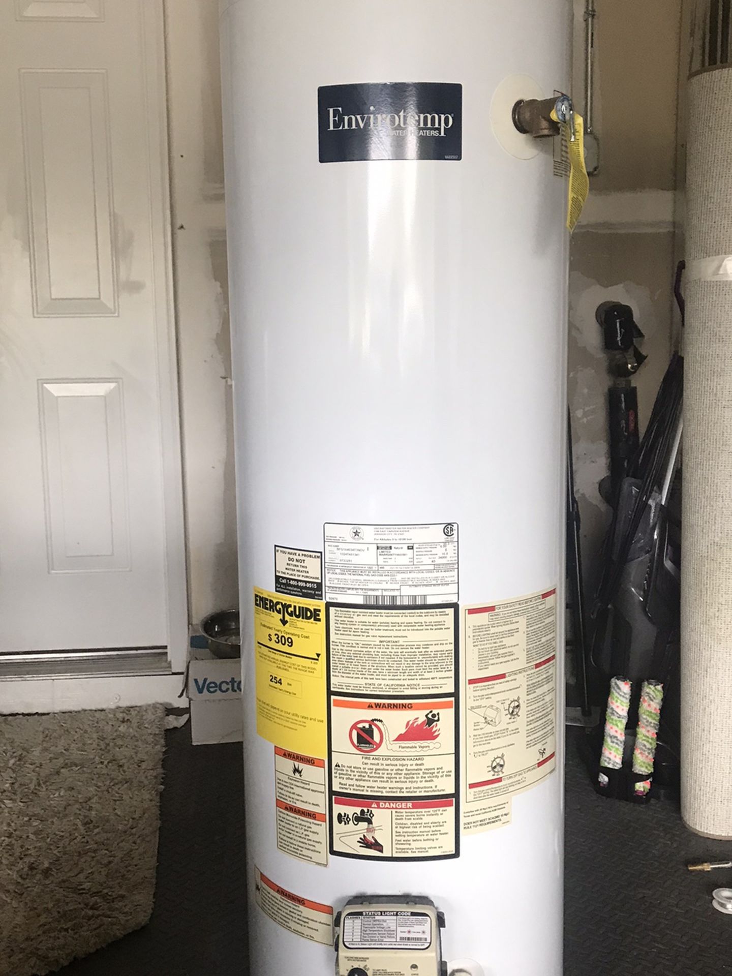 40 Gallon Natural Gas Hot Water Heater Tank