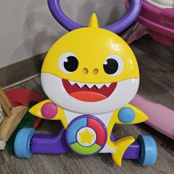 Baby Shark Walkimg Toy