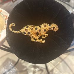 Leopard Brooch