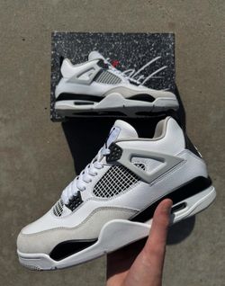 Jordan 4’s Military Black