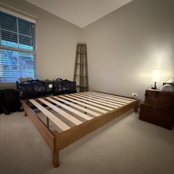Wood Bed Frame Full/Double