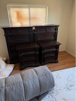 Two tall dressers & two nightstands