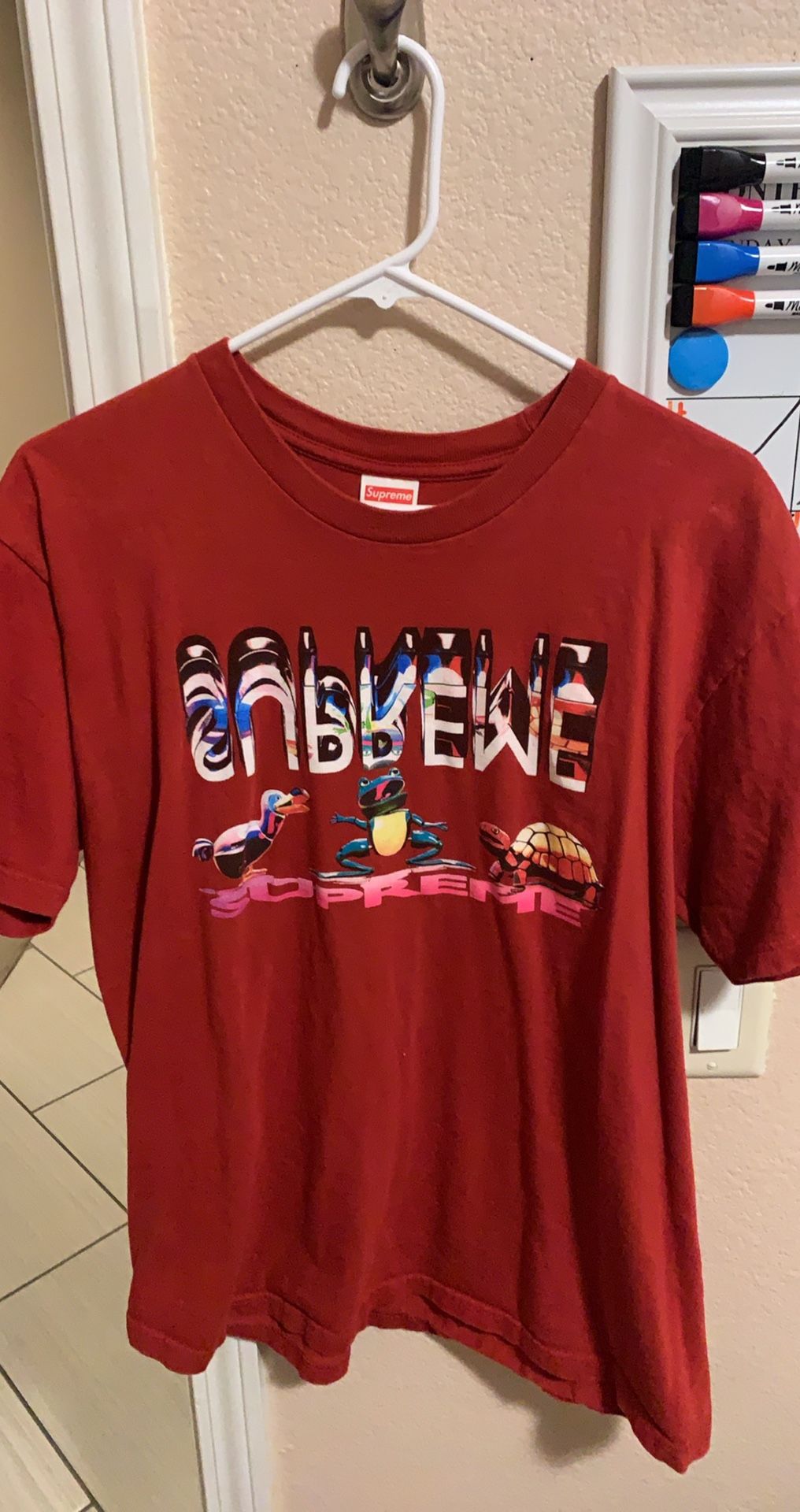 Supreme Friends Tee (size M)