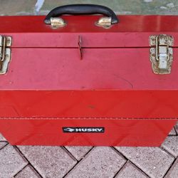 HUSKY TOOL BOX