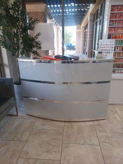 Receptionist Desk