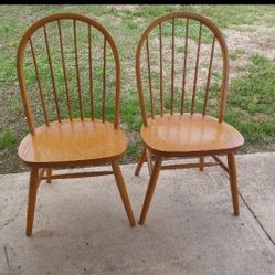 2 Chairs 