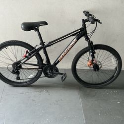 BICYCLE MONGOOSE 18 SPEED SIZE 24 BRAND NEW