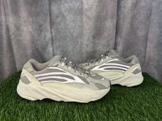 Yeezy Boost 700 V2 'Static'