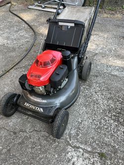 HONDA LAWN MOWER SELF PROPELLED