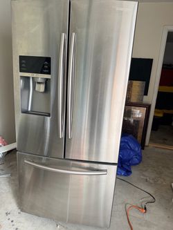 33” Samsung French Door Stainless Steel Refrigerator