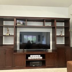 Media Console Unit