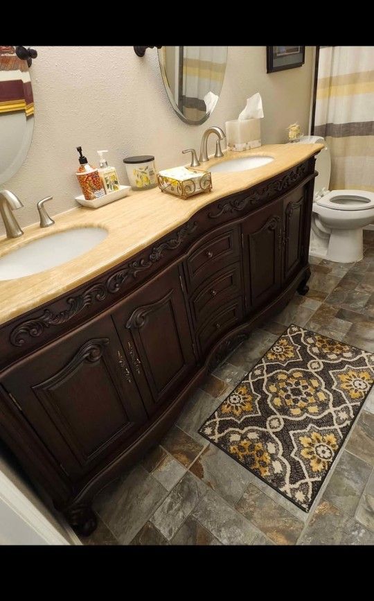 Doble Sink Bathroom Vanity
