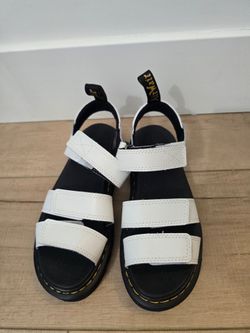 Dr. Martens airwair sandal