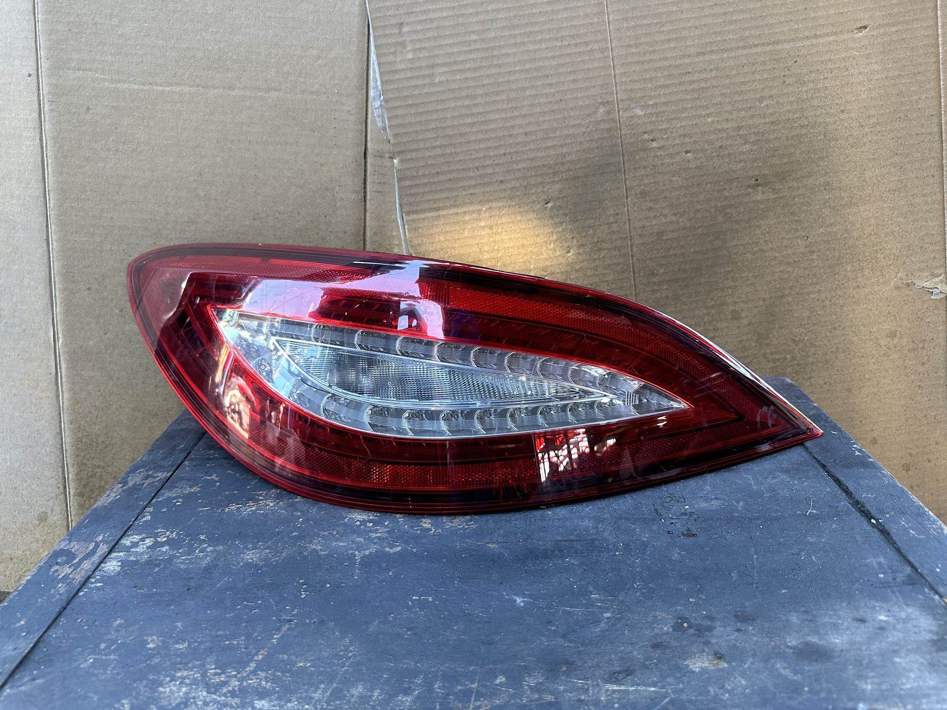 2015/2016/2017/2018/ Mercedes Benz Cls Class Cls550 Cls63 Cls400 Rear Tail Light Tail Lamp Original Used LH LEFT SIDE DRIVER SIDE