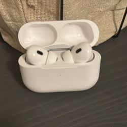 New Airpod Pro 2 (Send best offer)