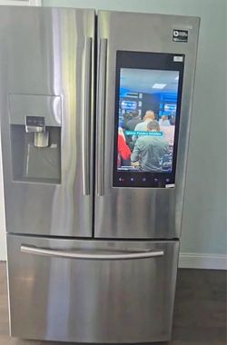 Samsung family Hub refrigerator